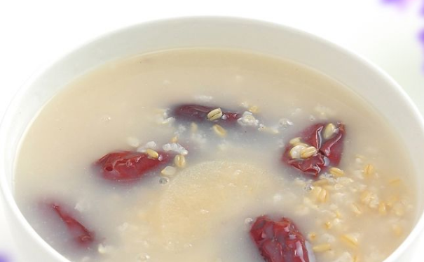 夏季排毒养颜的食疗方法是什么？夏季有哪些排毒养颜的