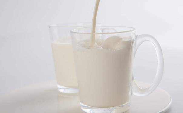 给孩子补钙的日常食品有哪些？孩子吃什么补钙？(1)