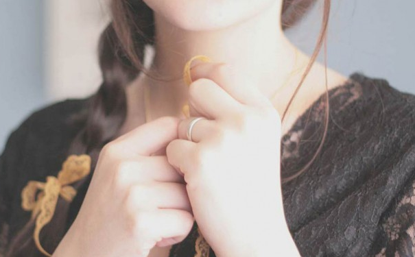 青春期女孩如何护理乳房？女孩经期如何保健？(1)
