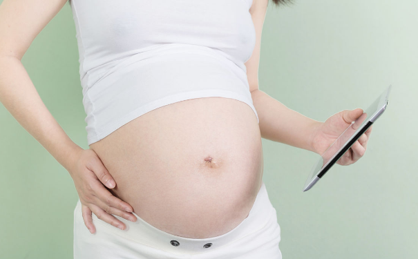 孕妇不宜吃哪些食物呢？女性孕期间饮食要注意哪些？(1)
