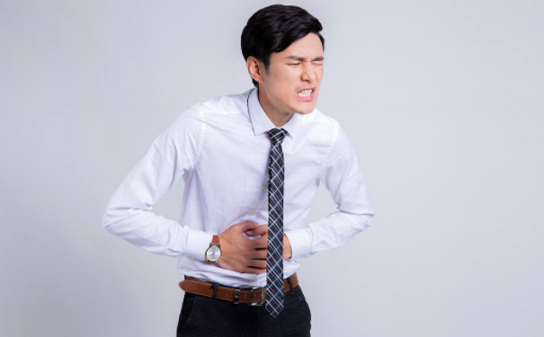 男性患有胃病的原因有哪些？男