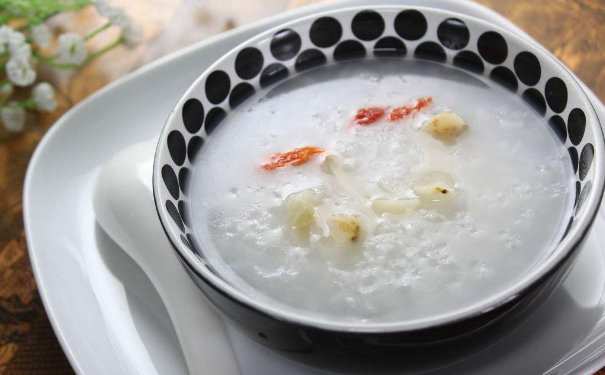 女性美容药膳有哪些？哪些食物具有天然美容的效果？[图]