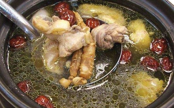 秋冬季节鸡汤怎么做好喝？美味鸡汤的家常做法(3)