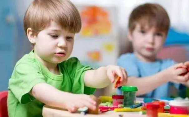 幼儿园有哪些安全隐患？怎样降低宝宝的安全隐患呢？(1)