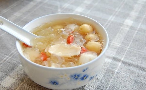 秋天宝宝吃什么防燥润肺？秋季适合宝宝吃的食物有哪些？(1)