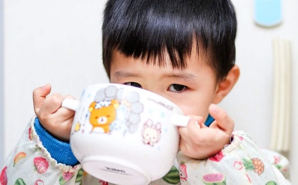 小儿腹泻的原因有哪些？哪些因素会导致婴幼儿腹泻？(1)
