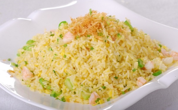 鸡蛋炒饭怎么做好吃？鸡蛋炒饭的做法有哪些？(1)