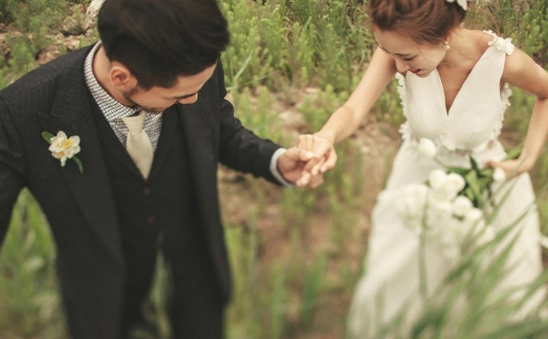 夫妻间相差多少岁最幸福？夫妻之间的相处之道是怎样的