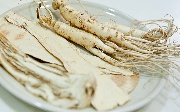 黄芪为什么比人参还好？黄芪治