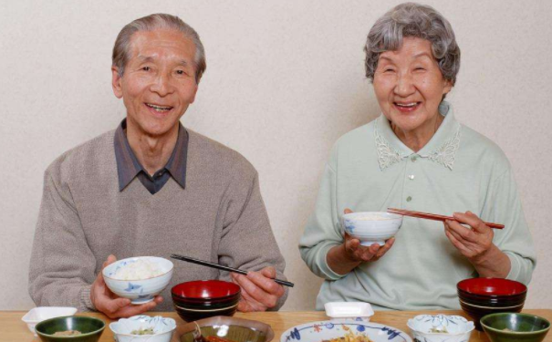 老年人日常饮食健康有什么要注意的？(1)