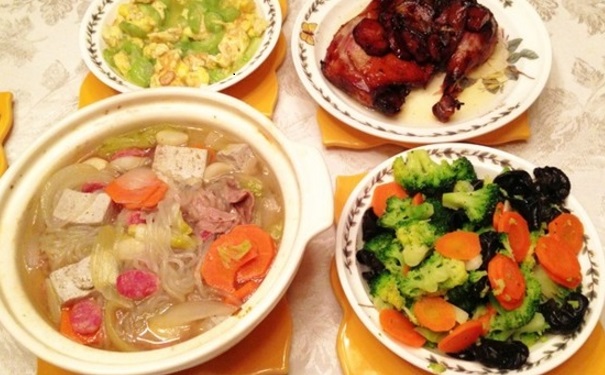 女人养生晚餐怎么吃？晚餐养生的饮食原则是什么？(1)