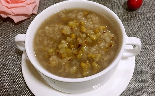 夏季如何饮食防上火？夏季怎样预防上火？(1)