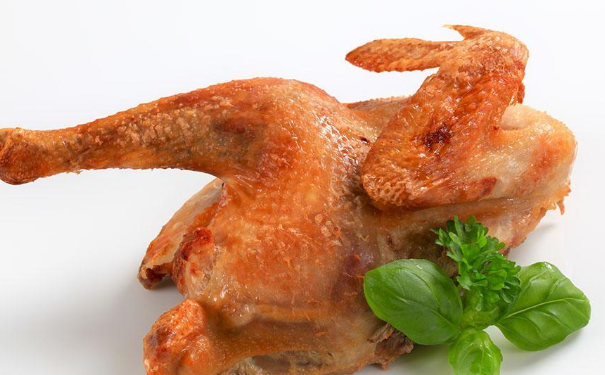 鸡肉什么部位不能吃？怎样烹调