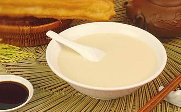 哪些常见食物容易中毒？哪些食物吃法不当容易中毒？[图]