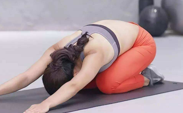 快速瘦出平坦小腹的运动有哪些？怎样能快速瘦出平坦小腹？(1)