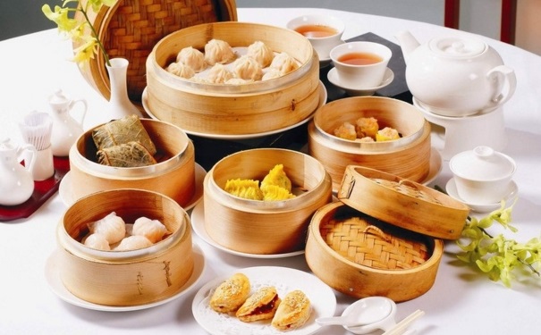 不吃早餐对健康的危害是什么？吃早餐有什么禁忌事项？[