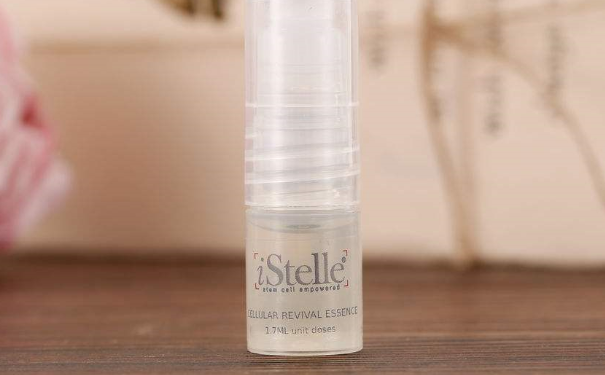 不同肤质如何选择化妆水？挑选化妆水的原则有哪些？(1)