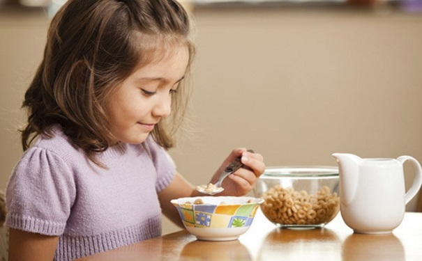 孩子空腹哪些食物不能吃？孩子空腹的饮食禁忌是什么？(1)