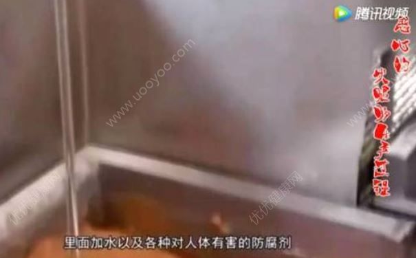 死猪死羊整只搅碎做火腿肠？官方已辟谣(3)