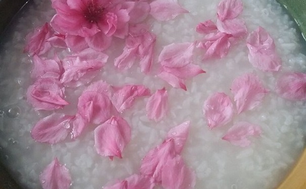 桃花的食疗方法有哪些？如何吃桃花更养生？[图]