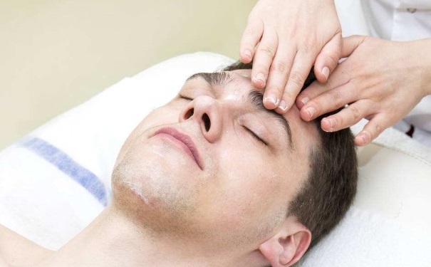 男士基础的护肤方法是什么？男士护肤要掌握哪些步骤？(1)