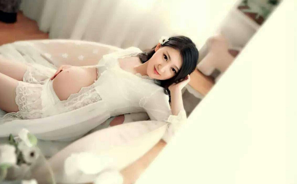 孕妇要怎样调节避免难产？所谓回奶食物是真的吗？(1)