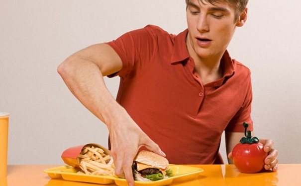 白领的错误饮食习惯有哪些？常见的错误饮食习惯是什么？(1)