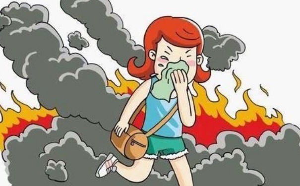 幼儿遇到火灾如何自救逃生？幼儿被烫伤怎么自救？(1)