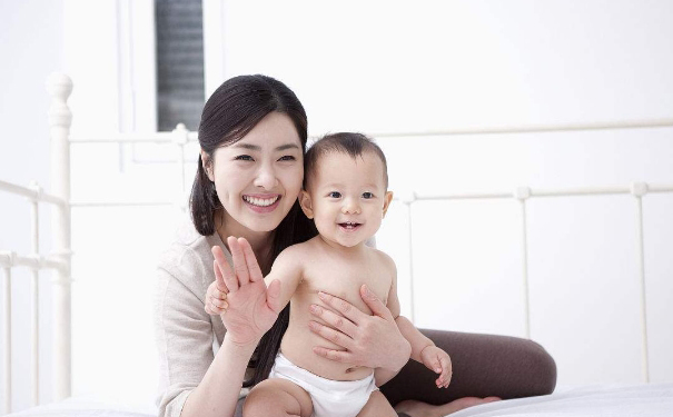 高龄妊娠应该怎样解决？产后保养后背要注意什么误区？[