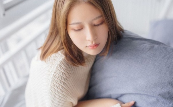 女性要小心哪些面部皱纹？面部长皱纹如何调理恢复？(1)