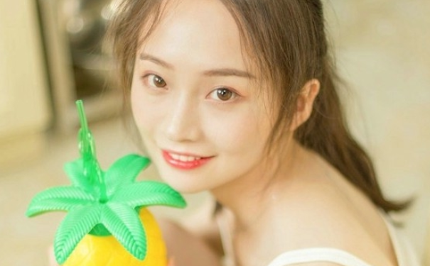 为什么长粉刺痤疮？脸上粉刺痤疮疯狂长可能与这些有关(1)
