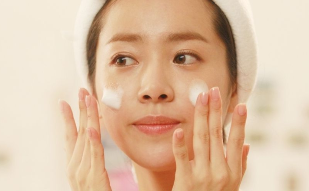 产后怎样美白祛斑？产后美白祛斑的方法有哪些？(1)