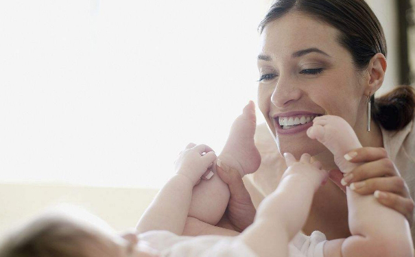 早产儿容易患哪些疾病？怎样预防婴幼儿过敏问题？(1)