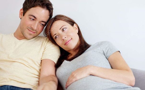 孕妇吃太多会把子宫撑破吗？女人吃得多对宝宝好吗？(3)