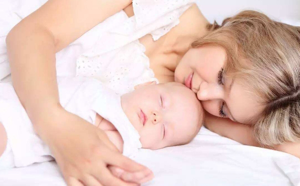 宝宝口吃是什么原因造成的？怎样教导婴幼儿讲话最科学？(1)