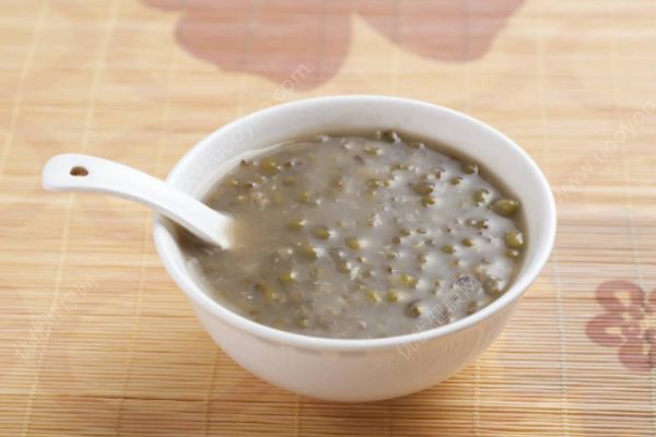 哪些人不适宜喝绿豆汤？喝绿豆汤有什么需要注意的？(2)