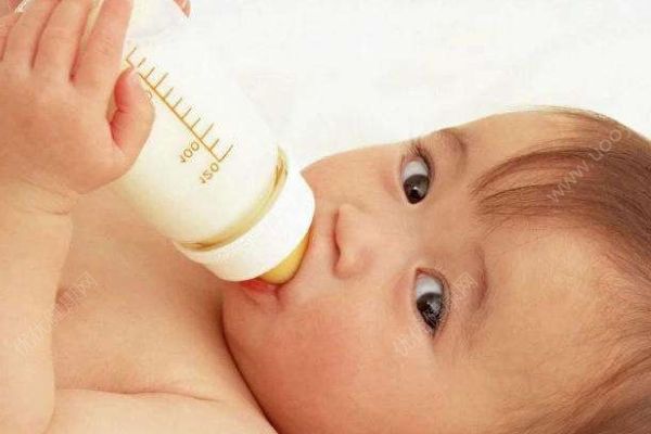 法国问题奶粉再曝黑幕  什么牌子的奶粉最健康？(4)