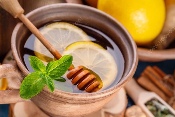 蜂蜜柠檬水可以空腹喝吗？空腹喝蜂蜜柠檬水有什么好处？(2)