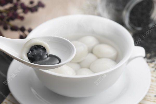 元宵的热量很高吗？吃了汤圆或
