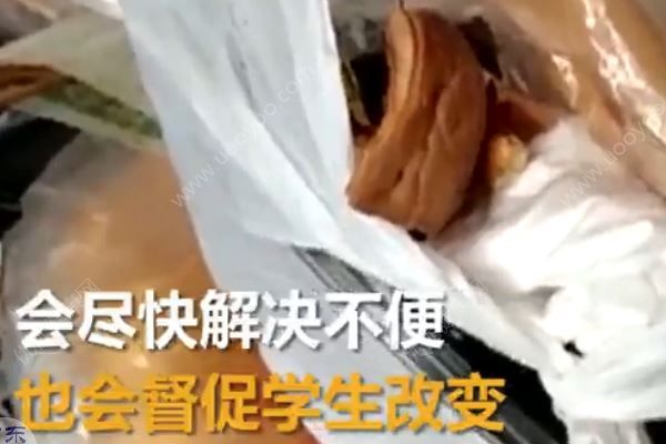 宿舍楼变成垃圾楼，学生们很苦恼(2)