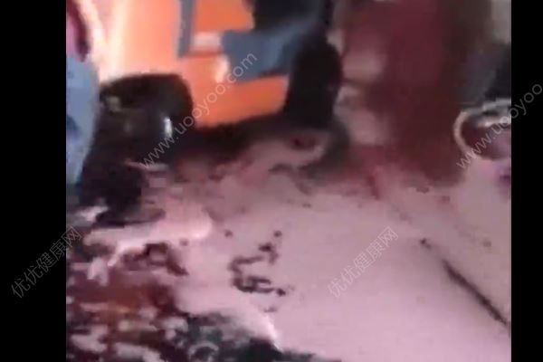酒庄发生重大泄漏事故，名贵红酒流成河！(4)